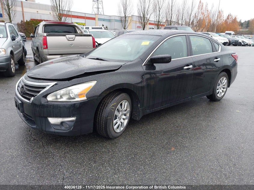 1N4AL3AP8DN453211 2013 NISSAN ALTIMA photo no. 2