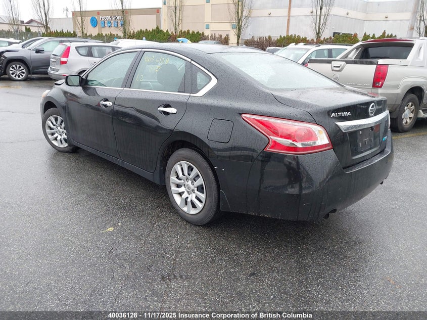 1N4AL3AP8DN453211 2013 NISSAN ALTIMA photo no. 3