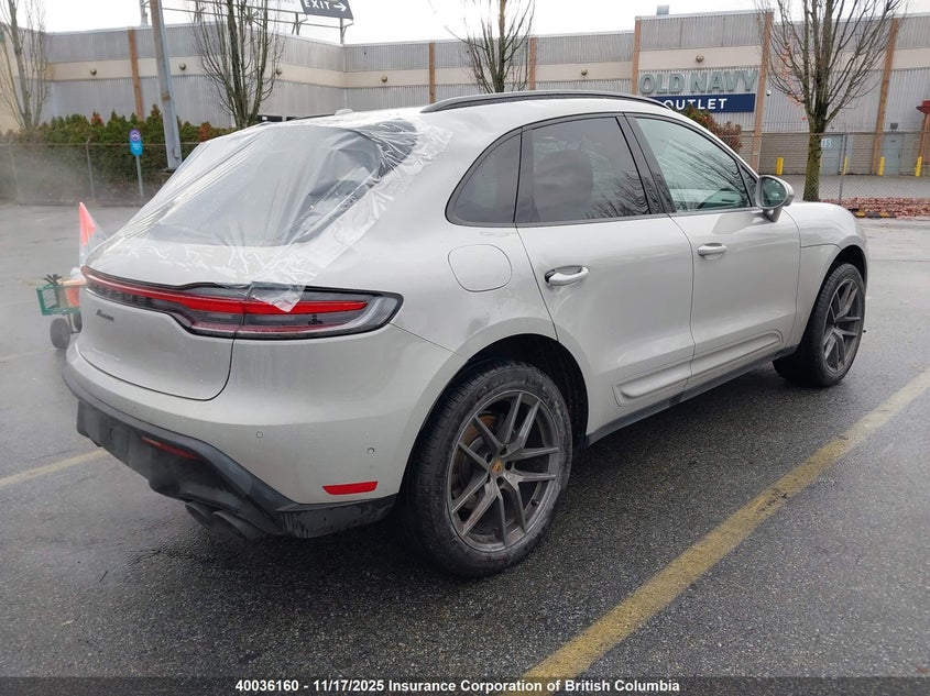 WP1AA2A58NLB00911 2022 PORSCHE MACAN photo no. 4