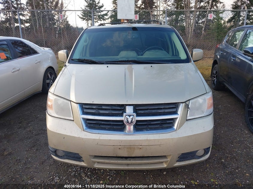 2D4RN4DX2AR197268 2010 DODGE CARAVAN photo no. 13
