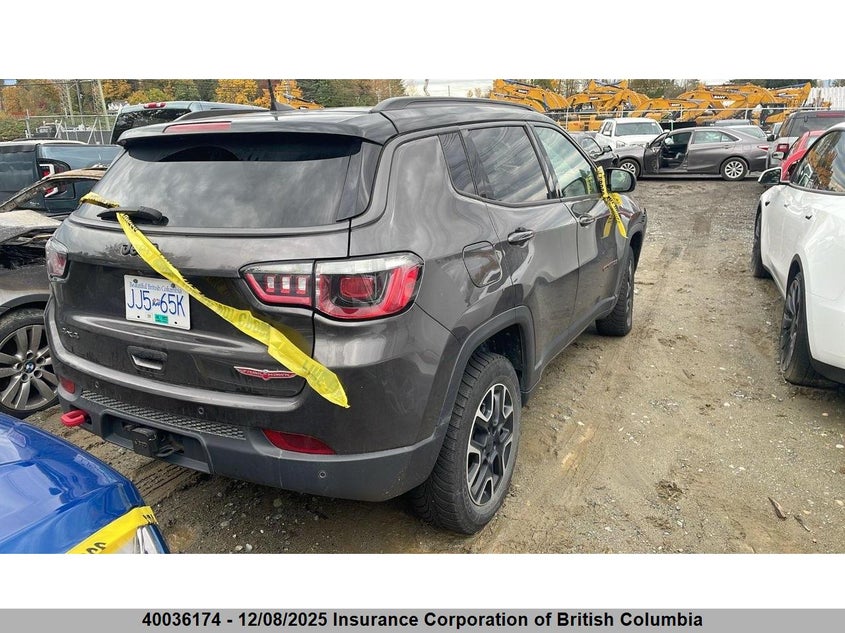 3C4NJDDB5LT190617 2020 JEEP COMPASS photo no. 2
