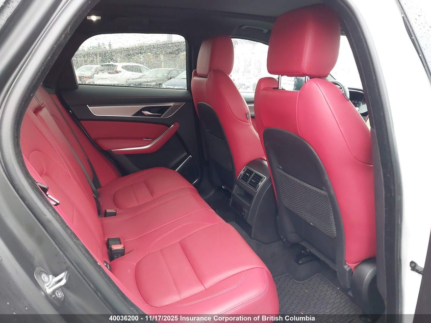 SADCT2EX8PA705384 2023 JAGUAR F-PACE photo no. 8