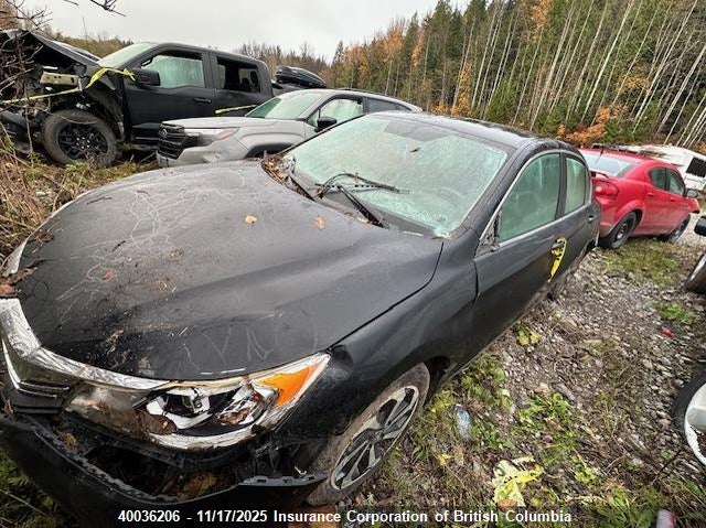 1HGCR2F33HA804445 2017 HONDA ACCORD photo no. 2