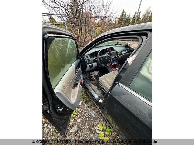 1HGCR2F33HA804445 2017 HONDA ACCORD photo no. 9