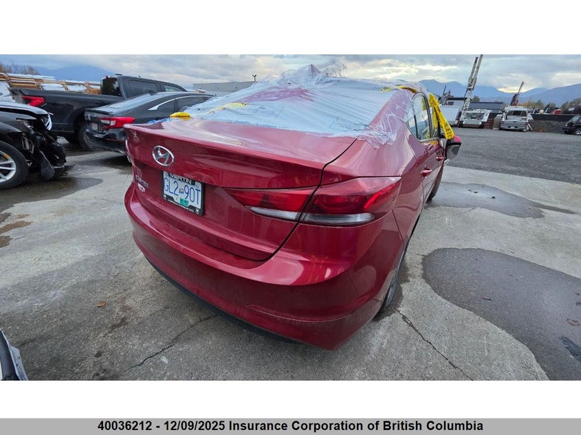 KMHD84LF0JU700804 2018 HYUNDAI ELANTRA photo no. 10