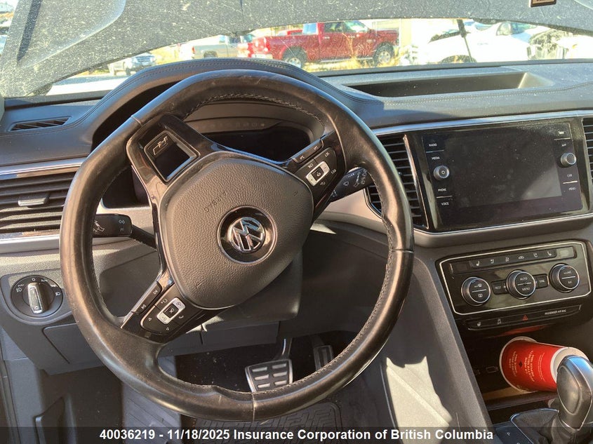 1V2TR2CA8JC568224 2018 VOLKSWAGEN ATLAS photo no. 10