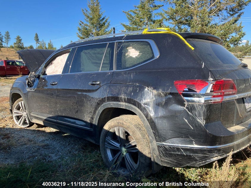 1V2TR2CA8JC568224 2018 VOLKSWAGEN ATLAS photo no. 3