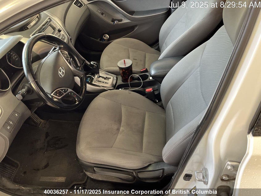 5NPDH4AE2DH430245 2013 HYUNDAI ELANTRA photo no. 12