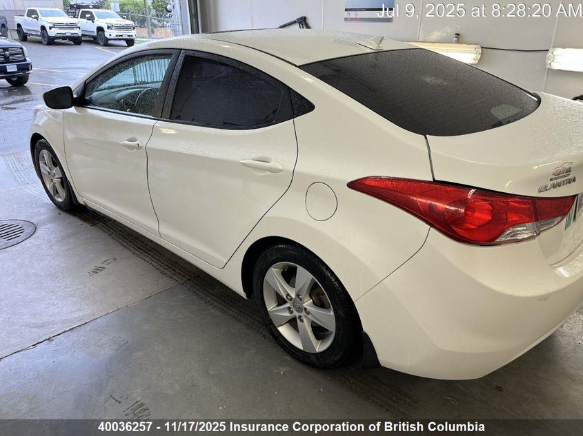 5NPDH4AE2DH430245 2013 HYUNDAI ELANTRA photo no. 3