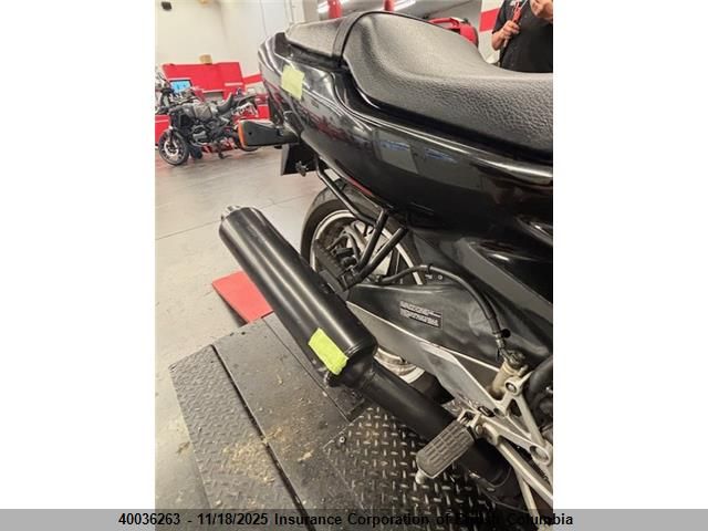 1991 Honda Cbr600 F2 VIN: JH2PC2523MM000205 Lot: 40036263