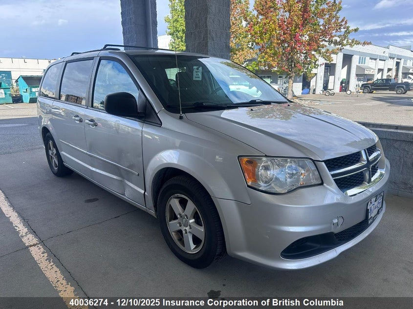2D4RN4DG6BR751977 2011 DODGE CARAVAN photo no. 6