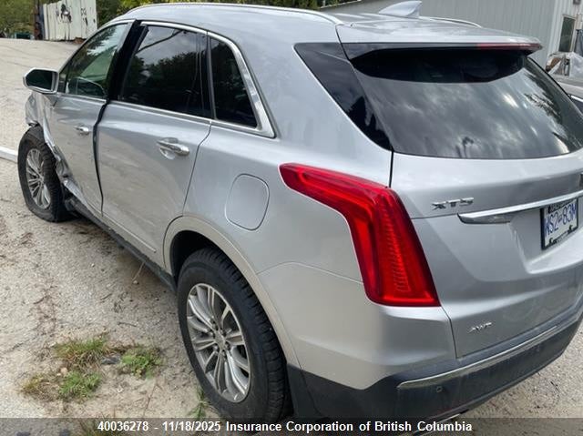 1GYKNDRS2HZ301201 2017 CADILLAC XT5 photo no. 3