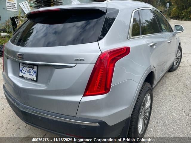 1GYKNDRS2HZ301201 2017 CADILLAC XT5 photo no. 4