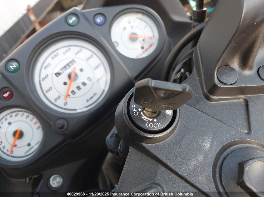 JKAEXMJ10BDA77136 2011 KAWASAKI NINJA photo no. 11
