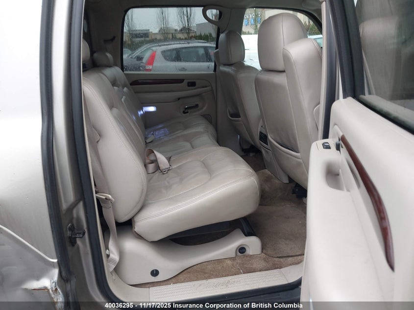 3GYEK63N82G244482 2002 CADILLAC ESCALADE photo no. 8