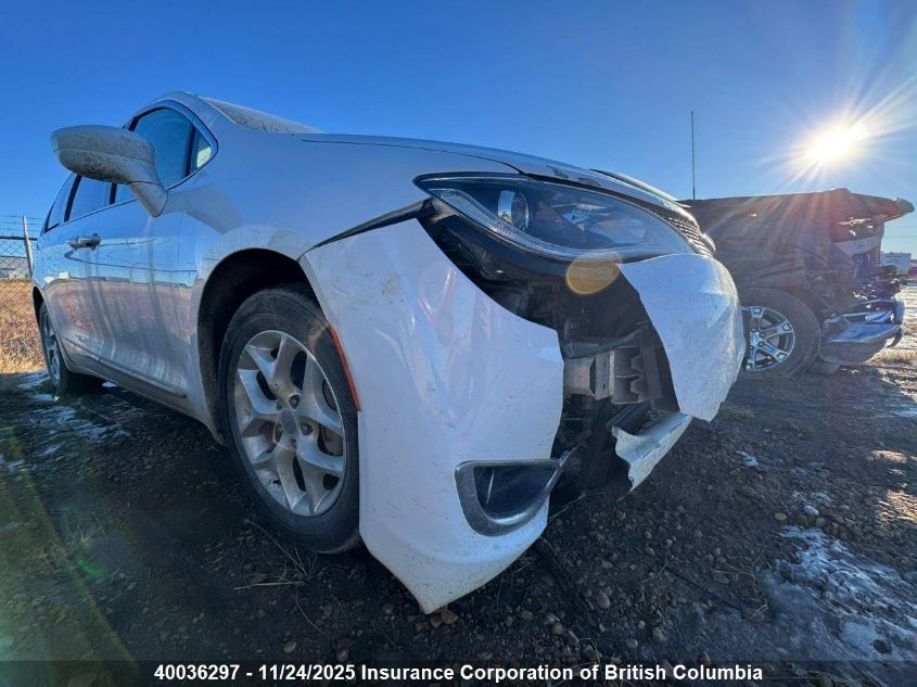 2017 Chrysler Pacifica Touring L Plus VIN: 2C4RC1EG7HR802962 Lot: 40036297