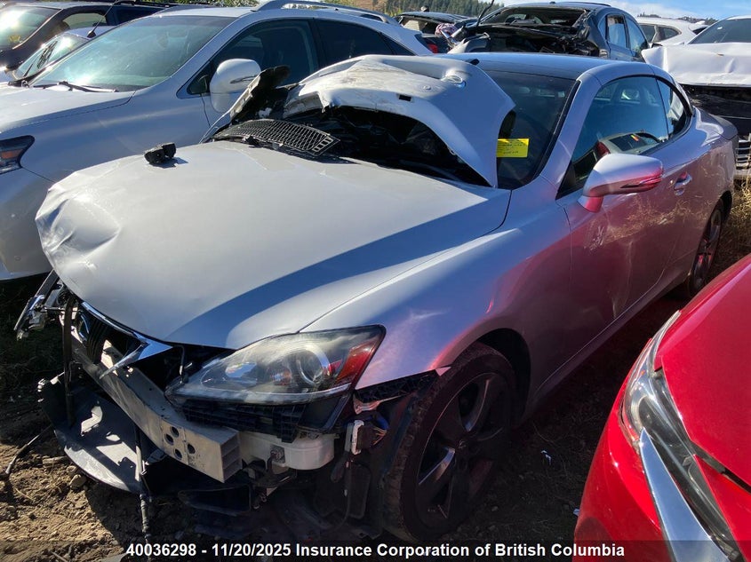 JTHFF2C2XC2524295 2012 LEXUS IS photo no. 2