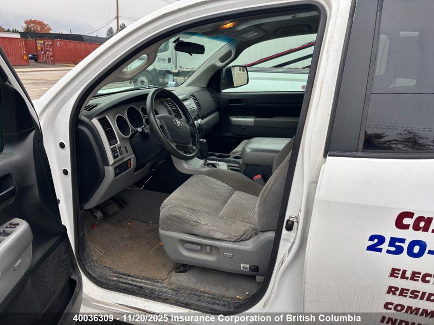 5TBBV54118S498785 2008 TOYOTA TUNDRA photo no. 12
