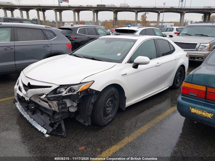 4T1B21HK4JU510470 2018 TOYOTA CAMRY photo no. 2