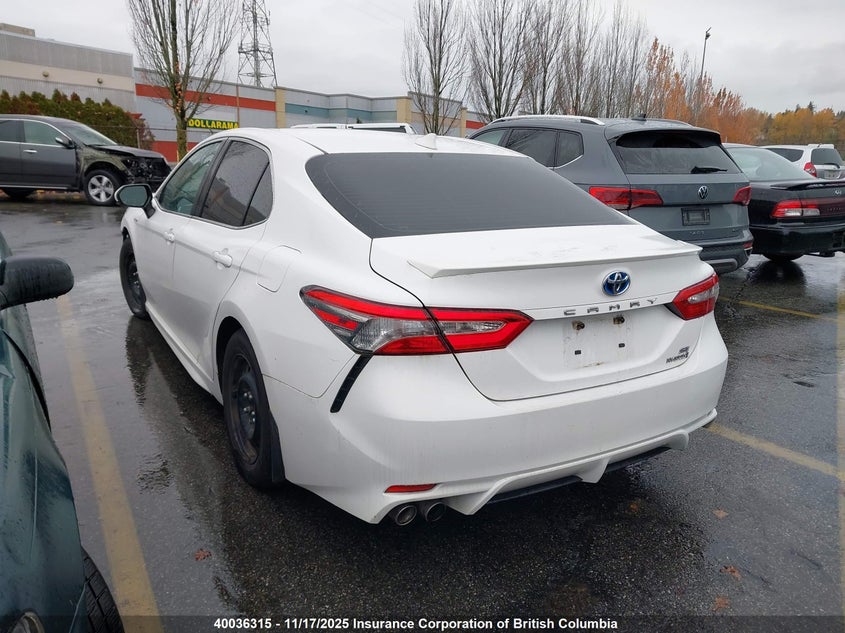 4T1B21HK4JU510470 2018 TOYOTA CAMRY photo no. 3