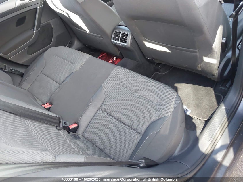 3VW217AU4GM070573 2016 VOLKSWAGEN GOLF photo no. 8