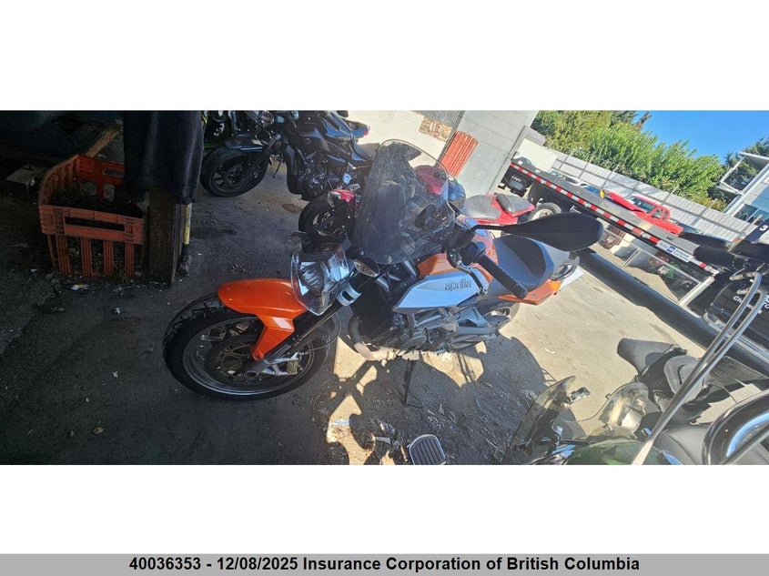 ZD4RAC0068S000630 2008 APRILIA SHIVER photo no. 7
