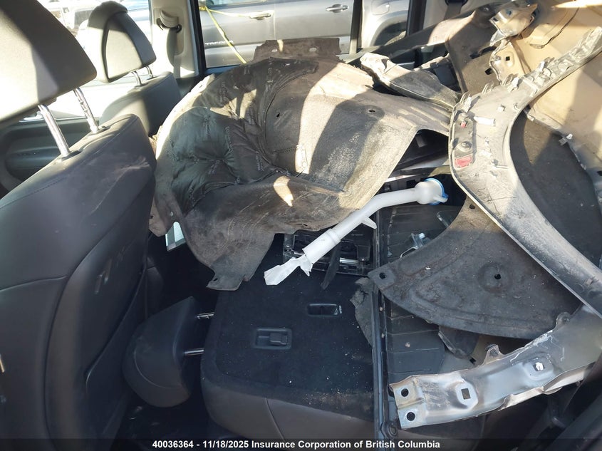 KM8P3DG17SU084613 2025 HYUNDAI SANTA FE photo no. 8
