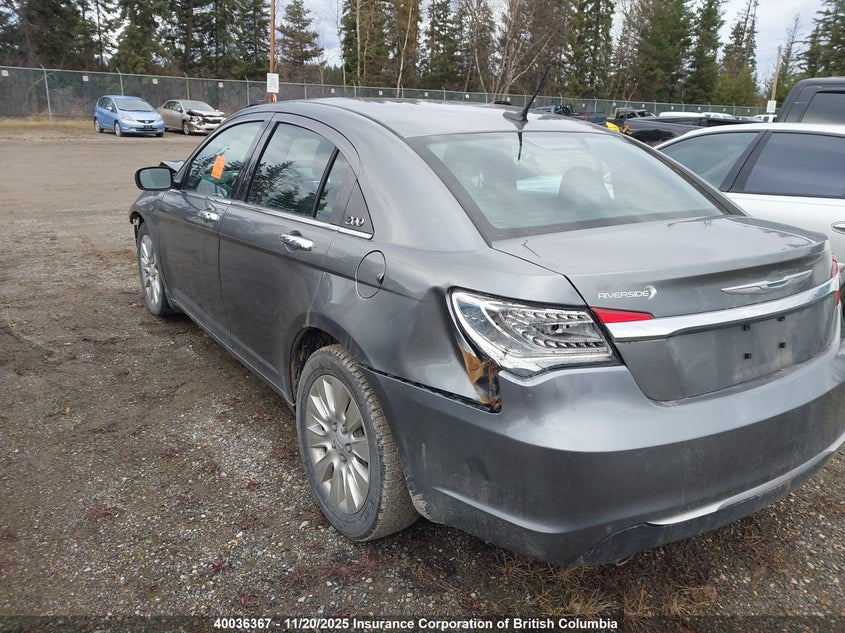 1C3CCBCG0DN757969 2013 CHRYSLER 200 photo no. 3