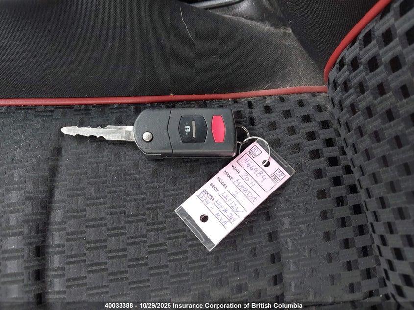 2011 Mazda Mazda2 VIN: JM1DE1HY2B0118766 Lot: 40033388