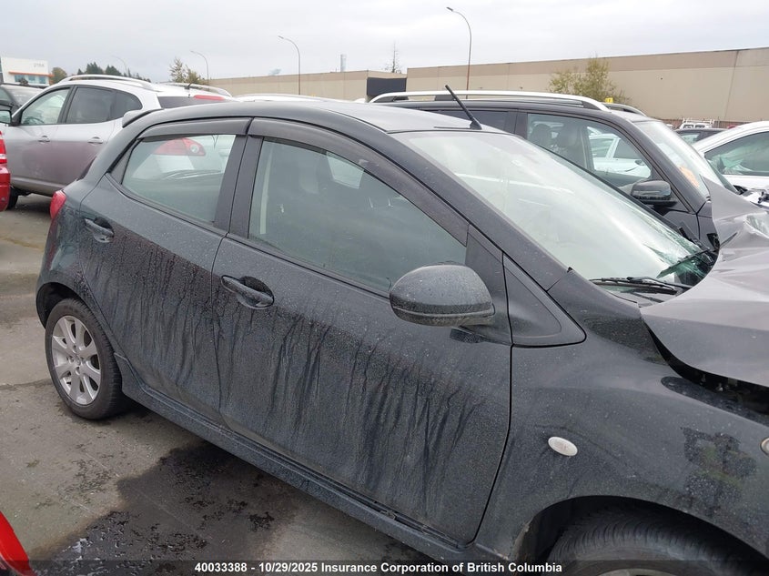 2011 Mazda Mazda2 VIN: JM1DE1HY2B0118766 Lot: 40033388