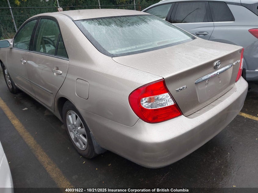 JTDBE30K330203787 2003 TOYOTA CAMRY photo no. 3