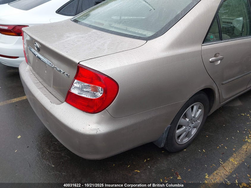 JTDBE30K330203787 2003 TOYOTA CAMRY photo no. 4