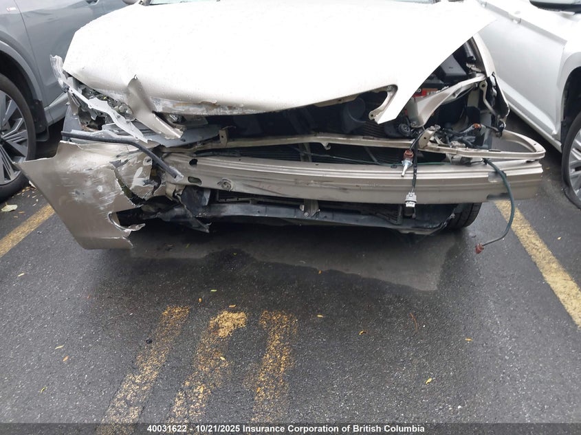 JTDBE30K330203787 2003 TOYOTA CAMRY photo no. 6