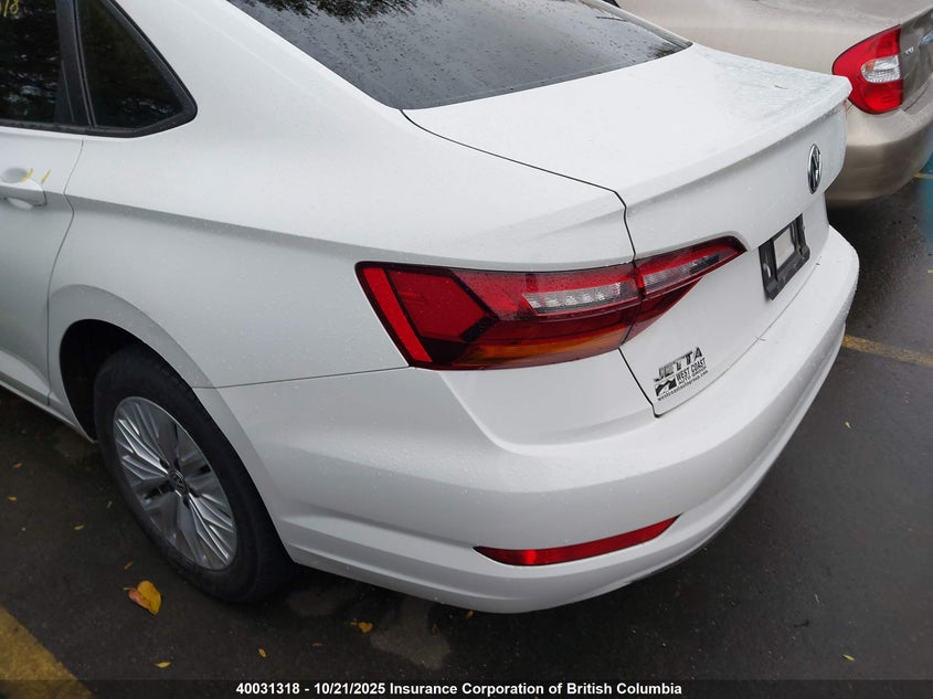 3VWC57BU2KM082429 2019 VOLKSWAGEN JETTA photo no. 3