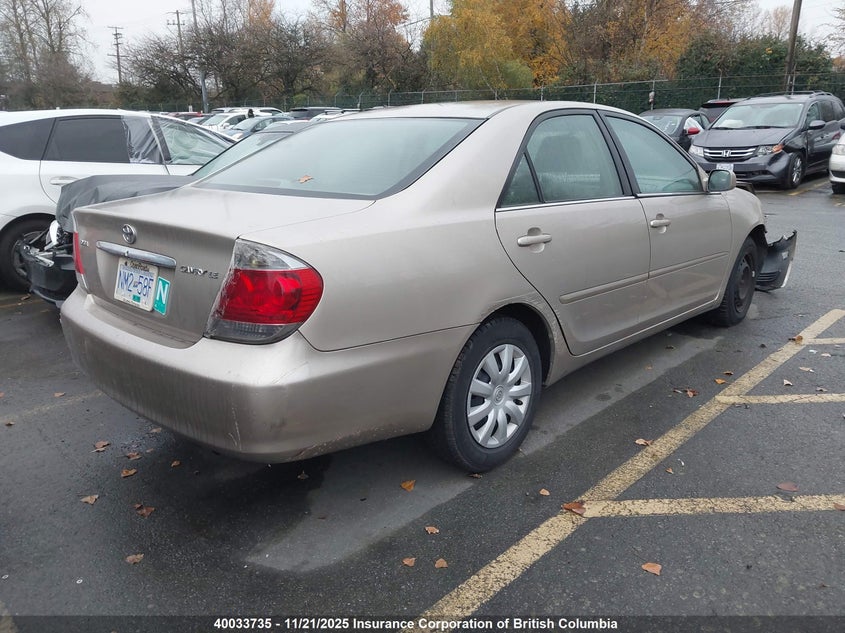 4T1BE32KX5U070370 2005 TOYOTA CAMRY photo no. 4
