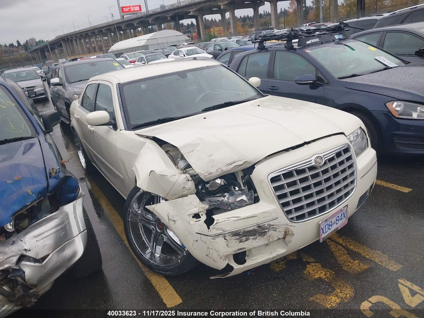 2005 Chrysler 300 Touring VIN: 2C3AA53G35H543292 Lot: 40033623