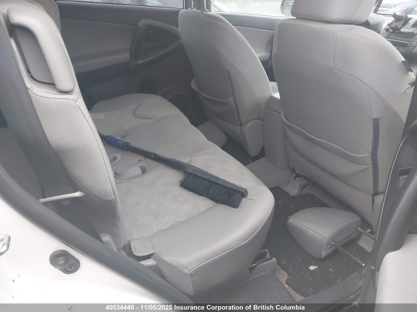 2T3BF4DV6BW176554 2011 TOYOTA RAV 4 photo no. 8