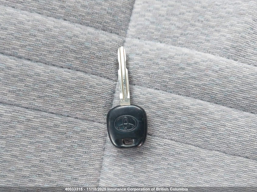 4T3ZF19CX2U447345 2002 TOYOTA SIENNA photo no. 11
