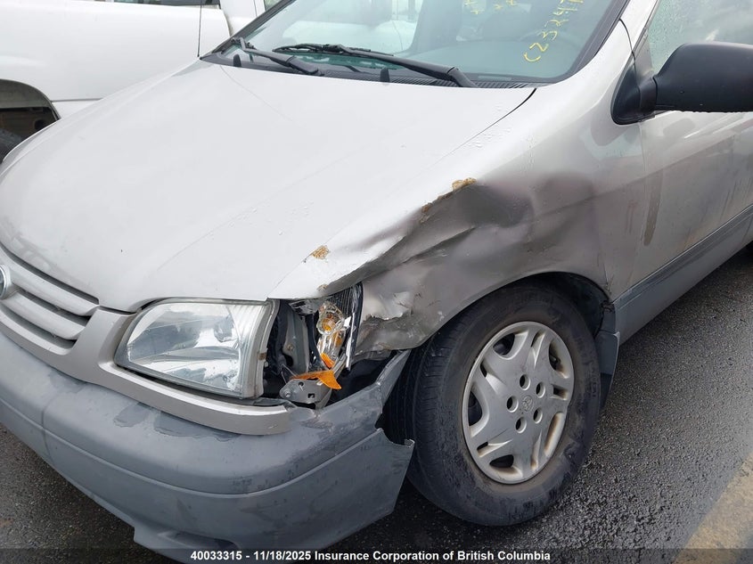 4T3ZF19CX2U447345 2002 TOYOTA SIENNA photo no. 6
