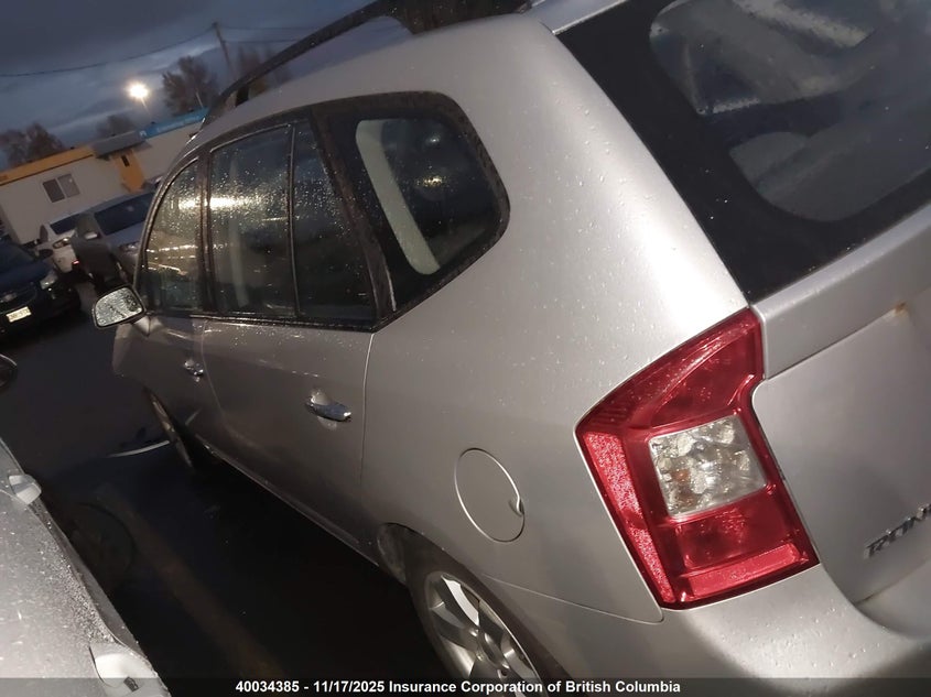 KNAFG528597232651 2009 KIA RONDO photo no. 14