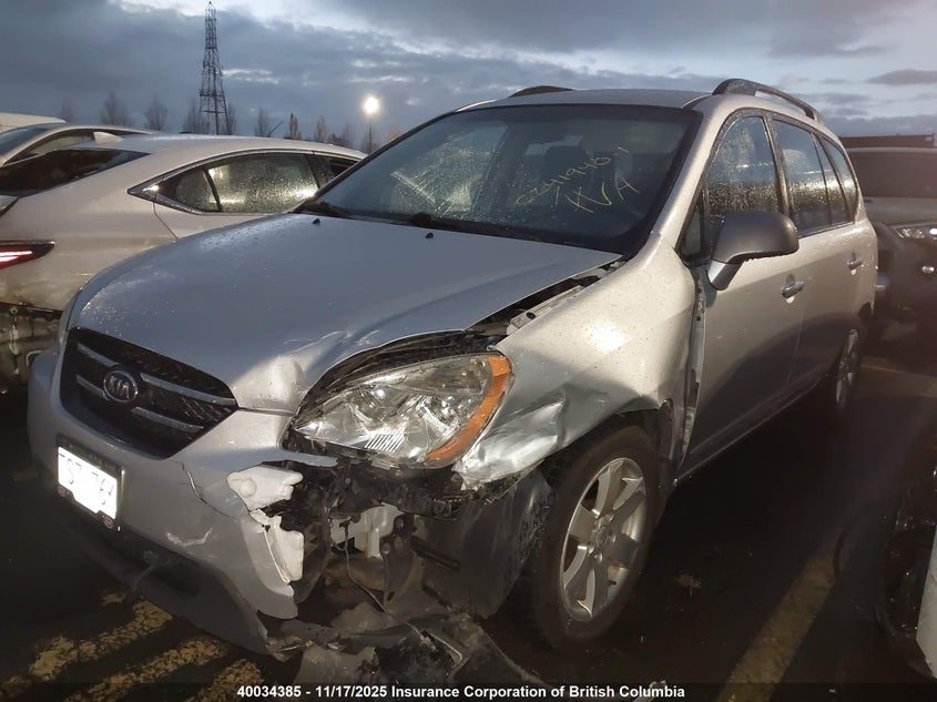 KNAFG528597232651 2009 KIA RONDO photo no. 2