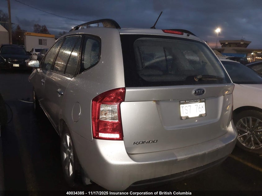 KNAFG528597232651 2009 KIA RONDO photo no. 3