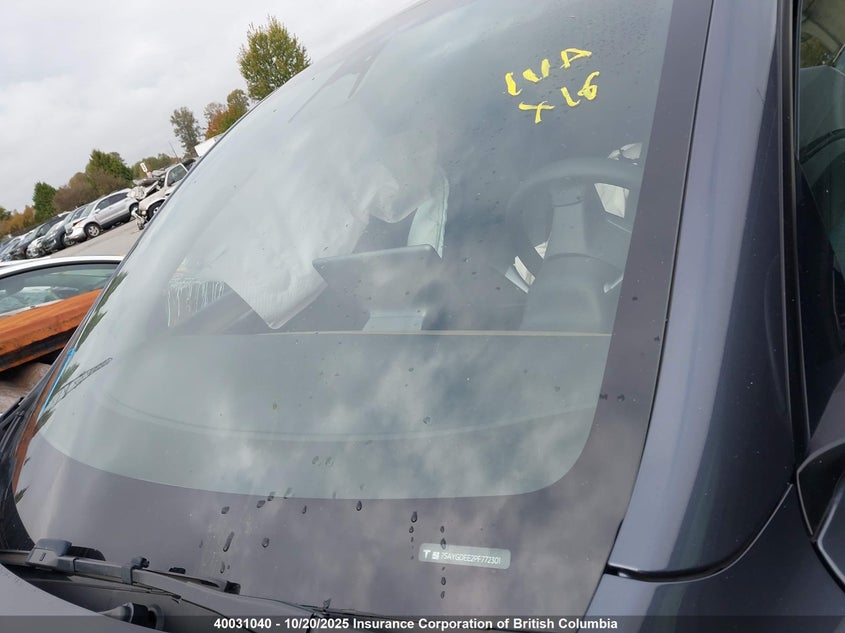 2023 Tesla Model Y VIN: 7SAYGDEE2PF772301 Lot: 40031040