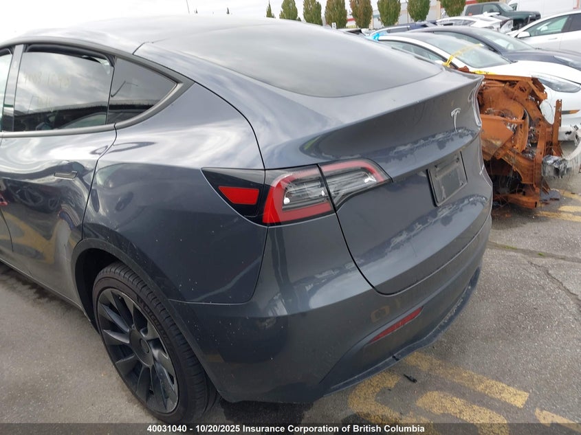 7SAYGDEE2PF772301 2023 TESLA MODEL Y photo no. 3