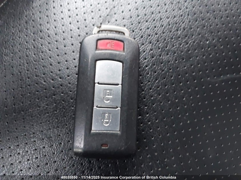 2022 Mitsubishi Rvr Se/Sel/Le/Gt VIN: JA4AJVAWXNU605204 Lot: 40035550