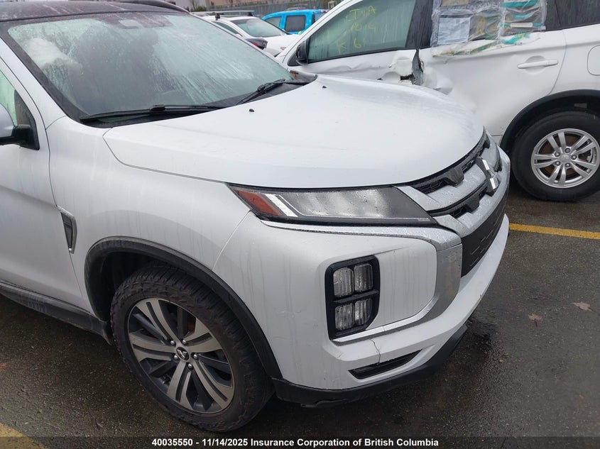 2022 Mitsubishi Rvr Se/Sel/Le/Gt VIN: JA4AJVAWXNU605204 Lot: 40035550