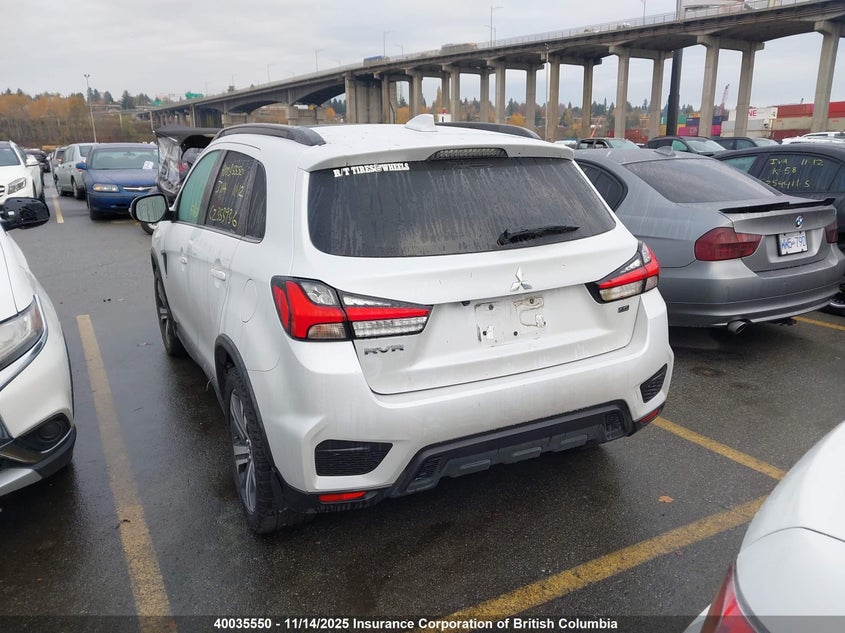 JA4AJVAWXNU605204 2022 MITSUBISHI RVR photo no. 3