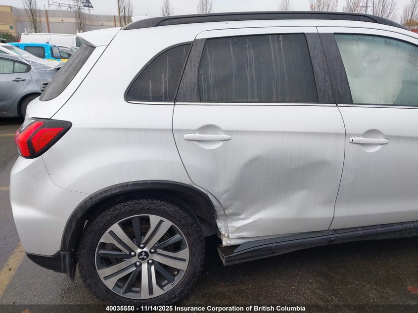 2022 Mitsubishi Rvr Se/Sel/Le/Gt VIN: JA4AJVAWXNU605204 Lot: 40035550