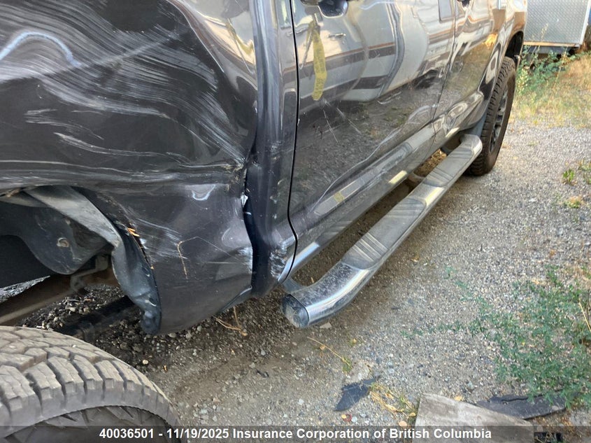 5TFAY5F15JX702656 2018 TOYOTA TUNDRA photo no. 12
