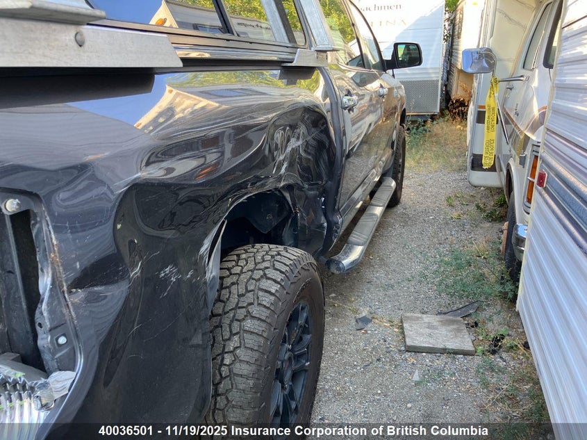 5TFAY5F15JX702656 2018 TOYOTA TUNDRA photo no. 13